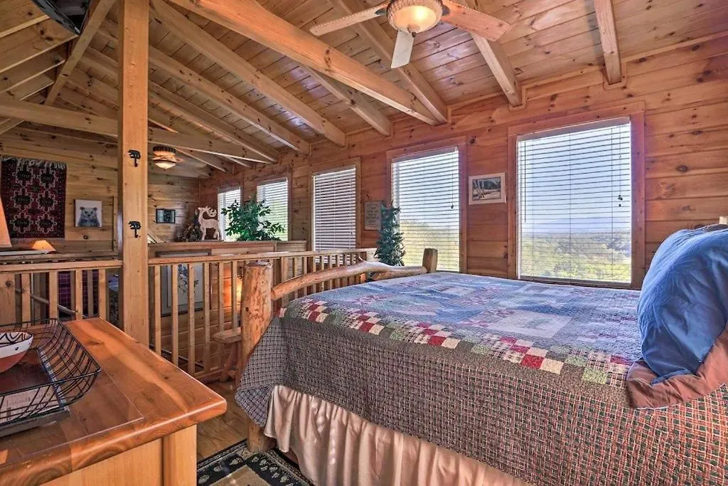 One-bedroom House * Pigeon Forge