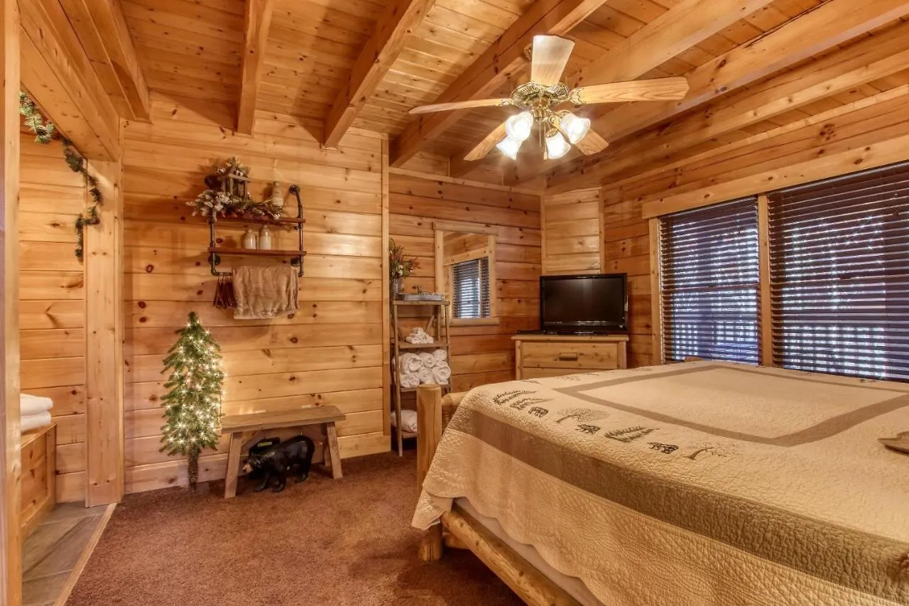 Er260- Magical Moments Great Location- Close To Town * Pigeon Forge
