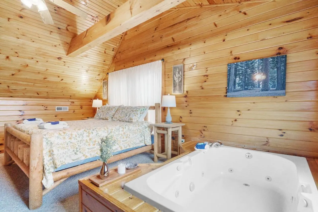 Tatil Evi The Honey Pot, Hot Tub, Pool, 1089 Free Tickets Each Paid Day, Dollywood And *