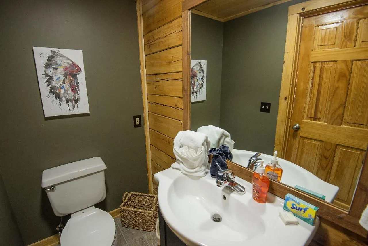 Er103 - Knotty Pine Great Location - Close To Town! Pigeon Forge