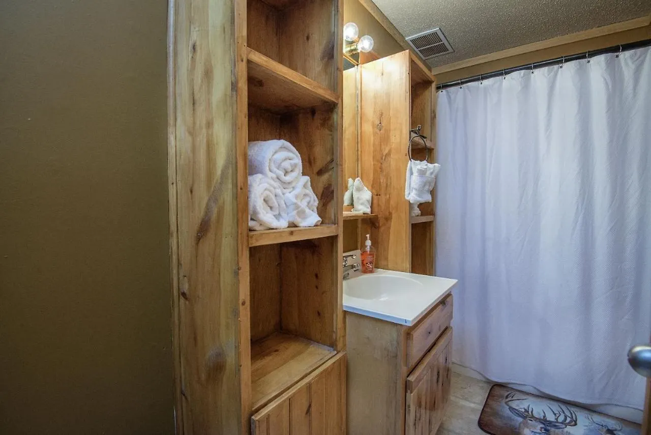 Holiday home Er103 - Knotty Pine Great Location - Close To Town! Pigeon Forge