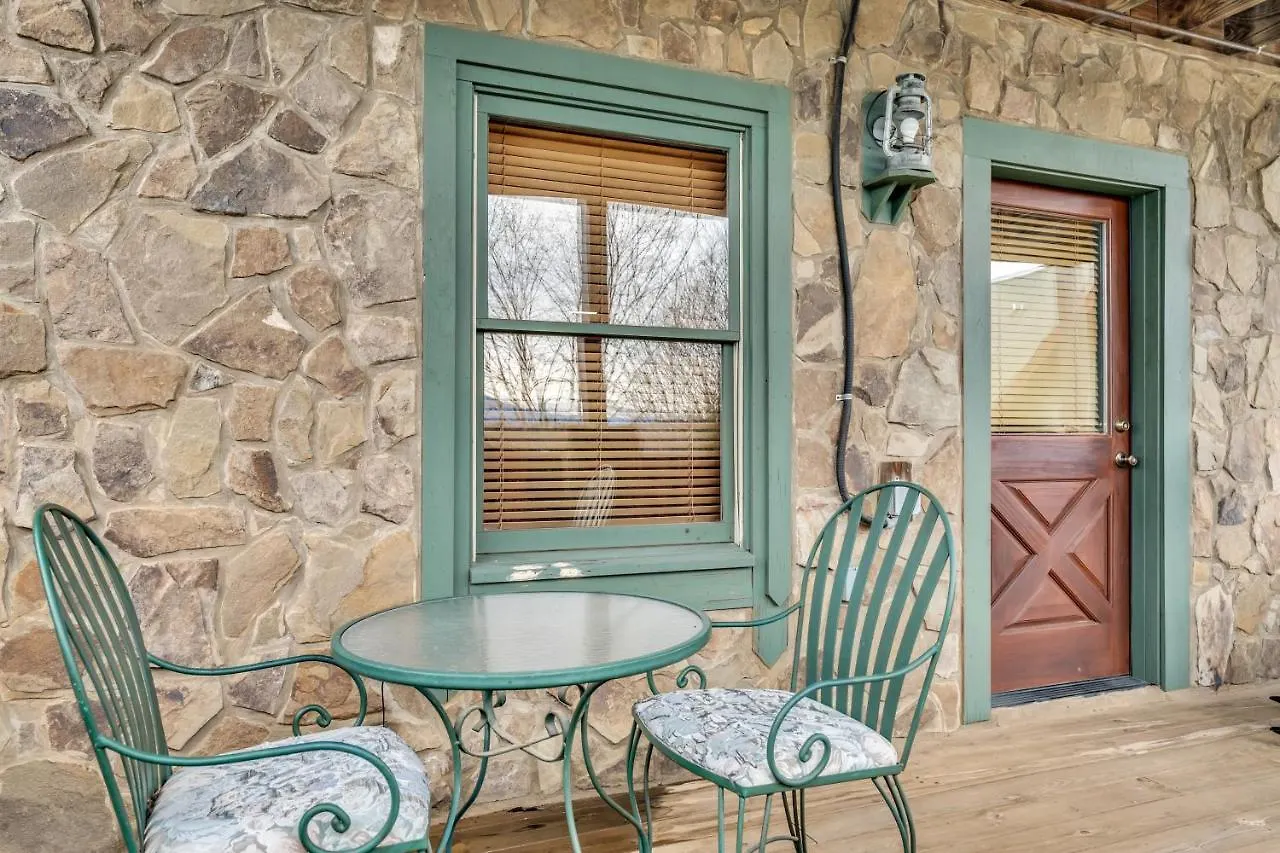 Reflections, Hot Tub, Pool, Wifi, 1089 Free Tickets Each Paid Day, Dollywood And