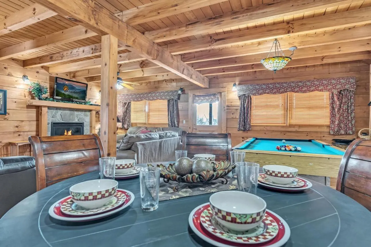 Reflections, Hot Tub, Pool, Wifi, 1089 Free Tickets Each Paid Day, Dollywood And * Pigeon Forge