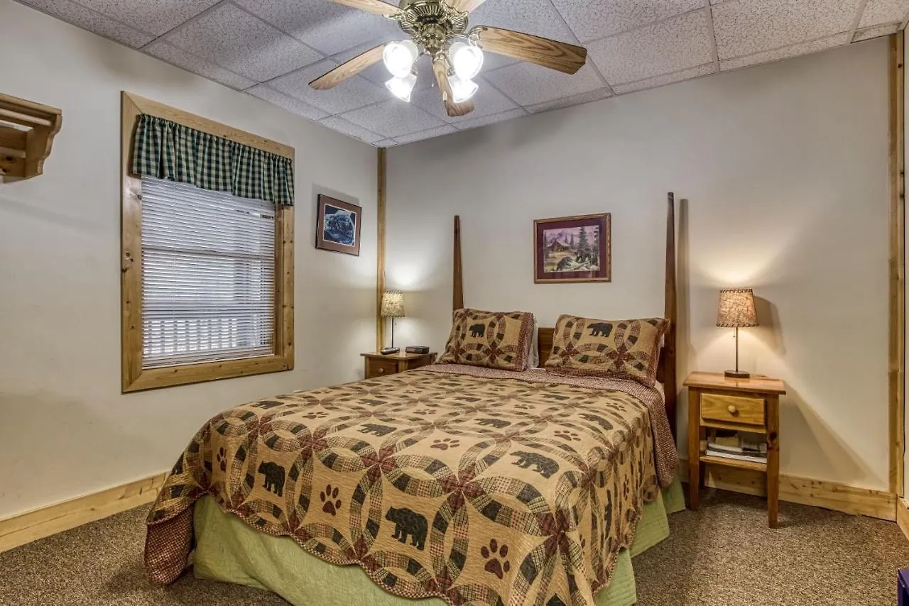 Five-bedroom House Pigeon Forge