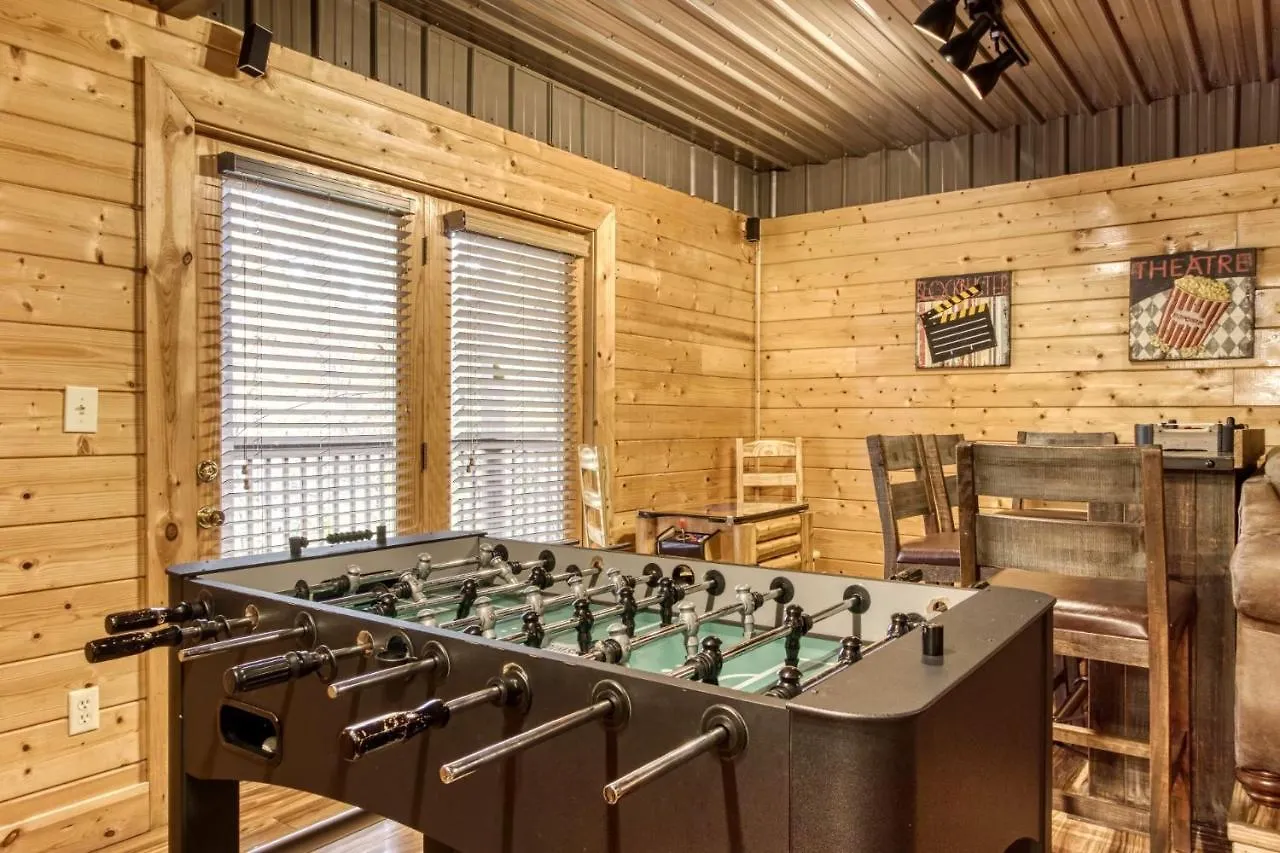 Holiday home Ern819 - Mountain Majesty - Great Location! Close To The Action! Pigeon Forge