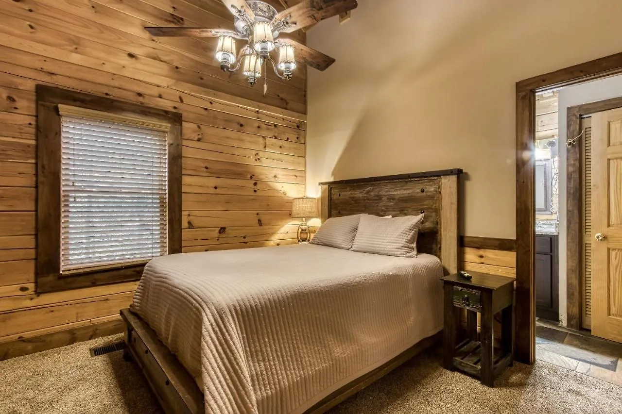 Cuddlin' Up, Er209 - Luxury At Its Finest And Location That Can't Be Beat! Nyaraló *
