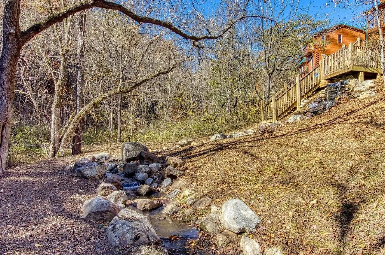 Holiday home Ern832 - Lakeside Hideaway - Great Location! Close To The Action!