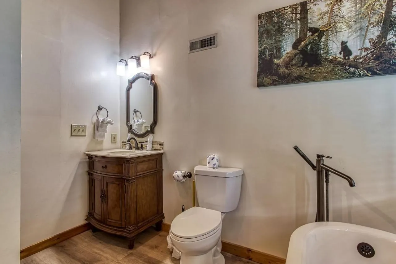 Er3 - Of Both Worlds -great Location-close To Town