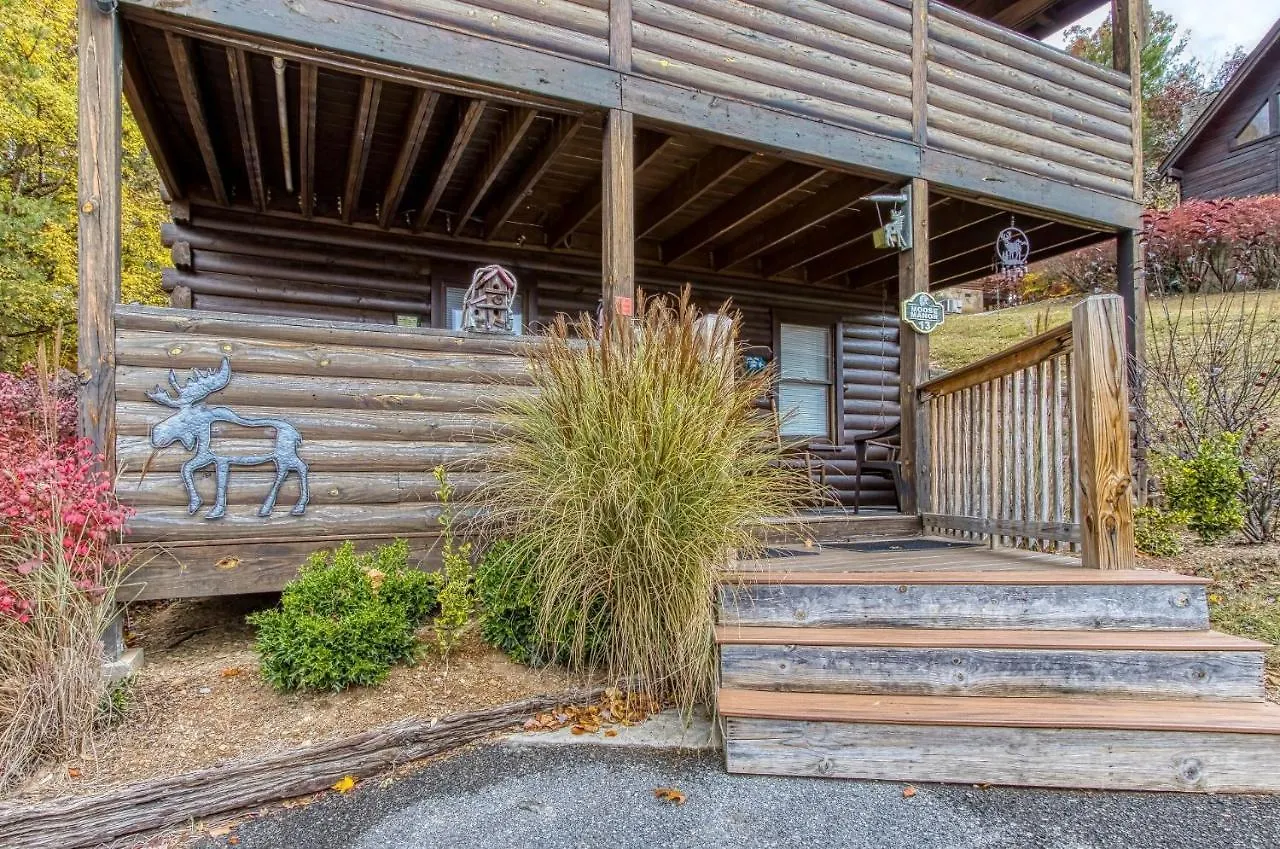 Holiday home Er13 - Moose Manor Great Location - Close To Town! Pigeon Forge