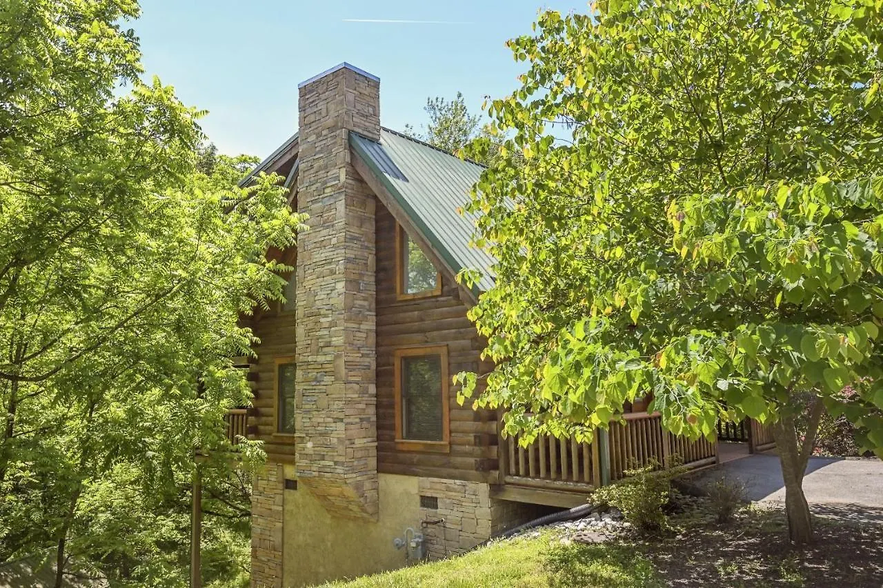 Ern832 - Lakeside Hideaway - Great Location! Close To The Action! Holiday home Pigeon Forge