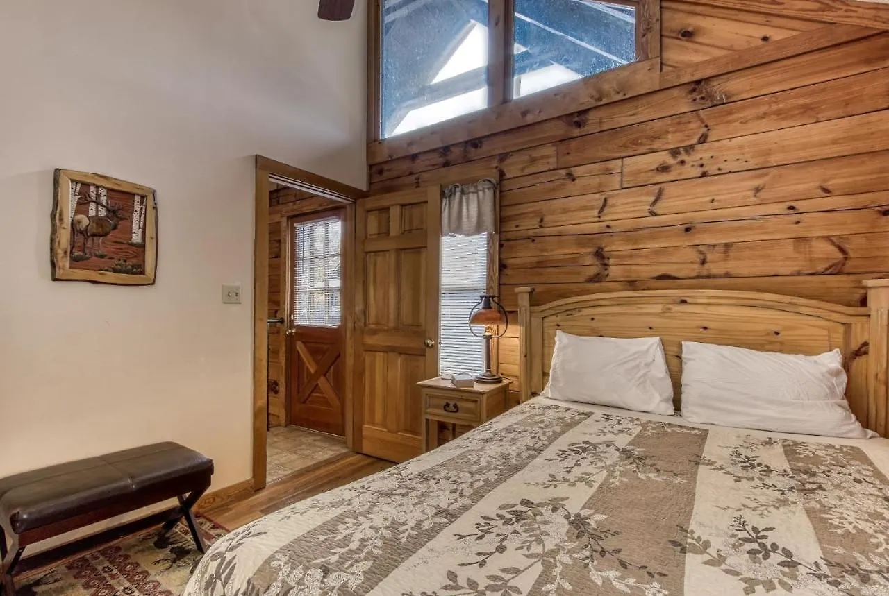 Holiday home Er13 - Moose Manor Great Location - Close To Town! Pigeon Forge