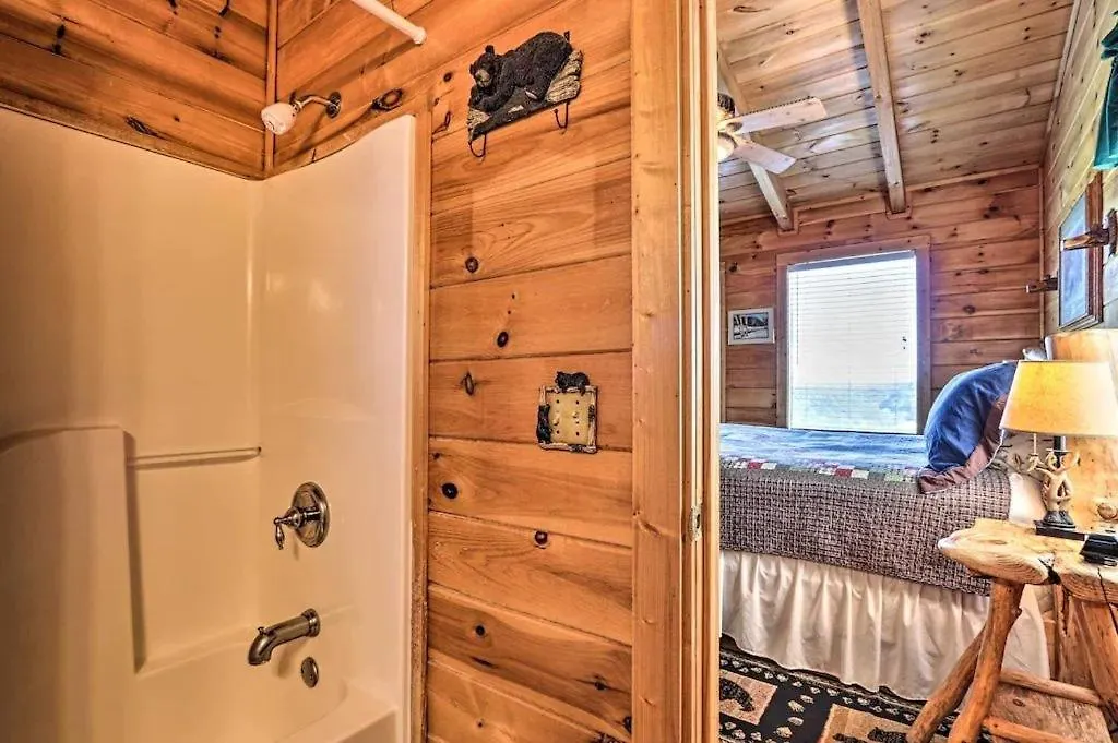 One-bedroom House *