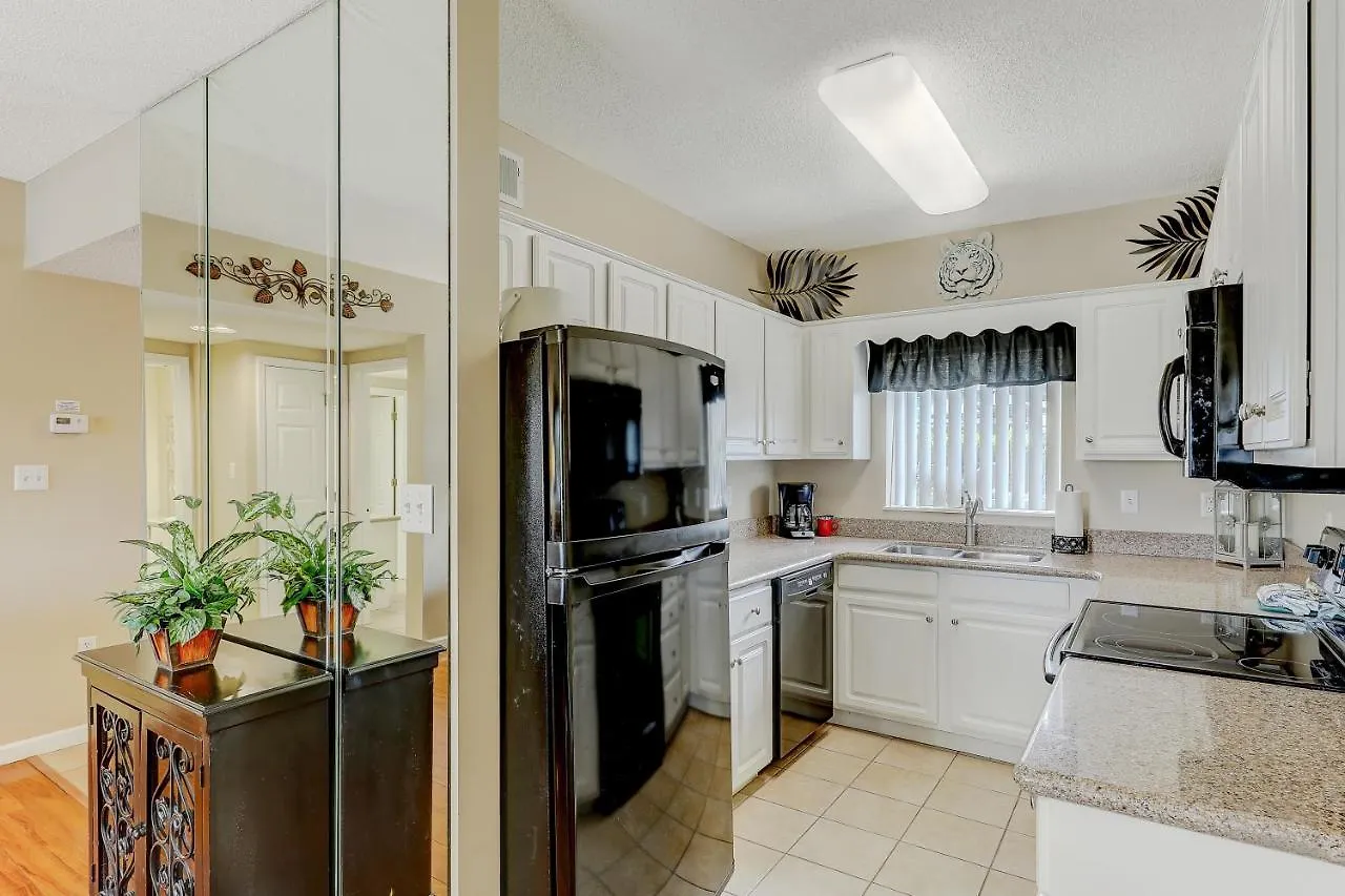 Apartment Escape Whispering Pines 213