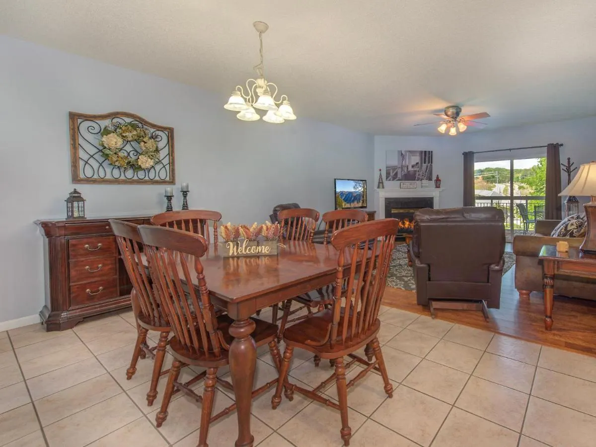 River Breeze Bear Crossing 304 Apartment Pigeon Forge