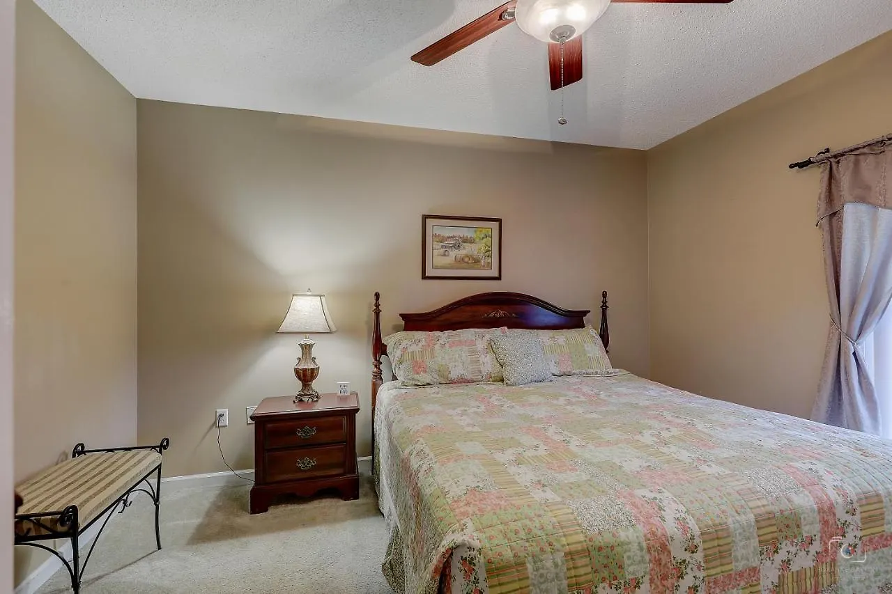 Apartment Easy Street Whispering Pines 211 Pigeon Forge