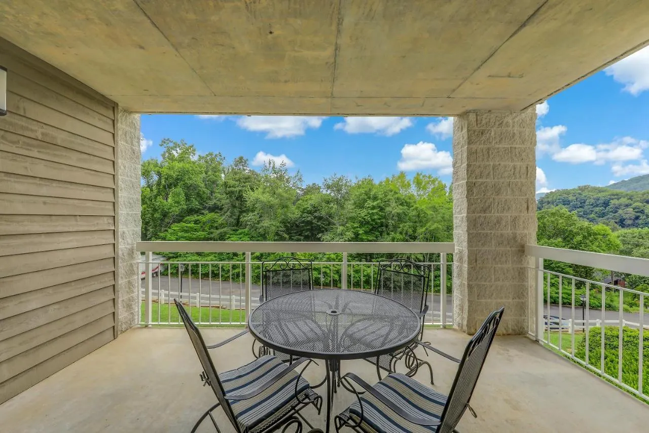 Apartment Dream Whispering Pines 423 Pigeon Forge