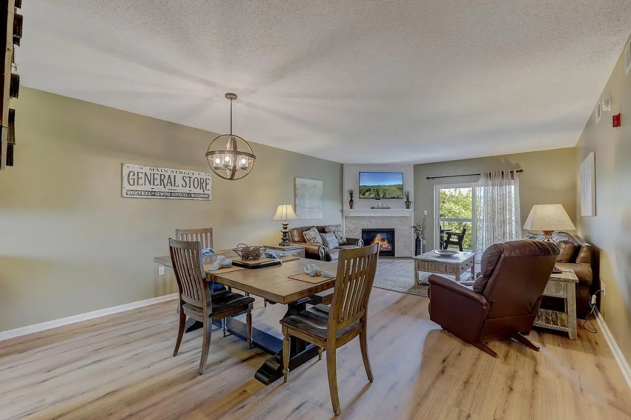 Apartment Splendor At The Pines Whispering Pines 443 Pigeon Forge