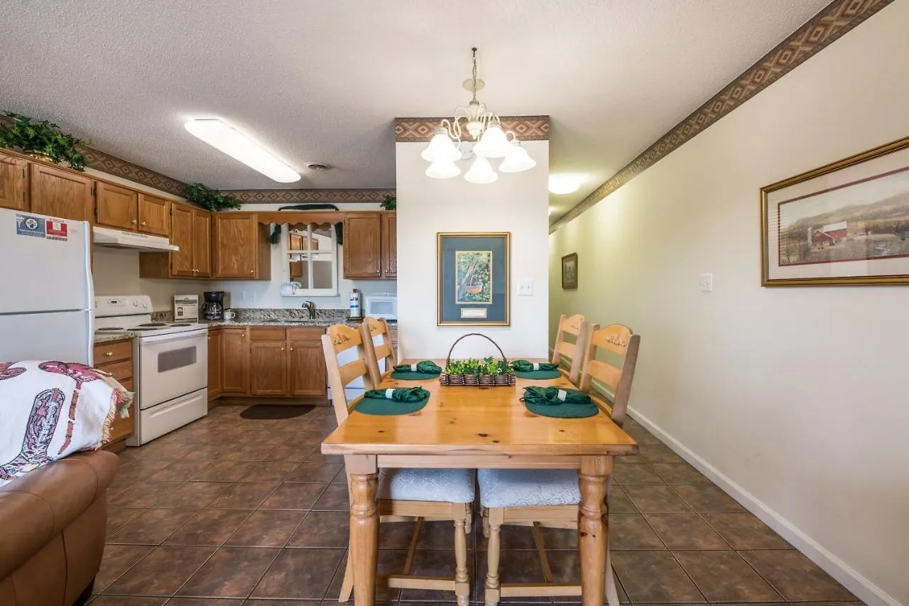 Time For 2! Whispering Pines 251 Apartment Pigeon Forge