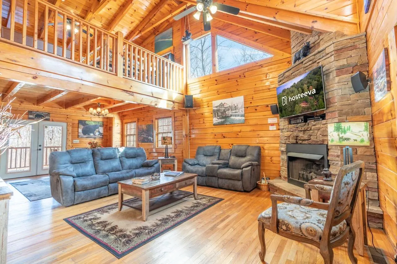 Comfort Bearway To Heaven W Private Hot Tub Pigeon Forge