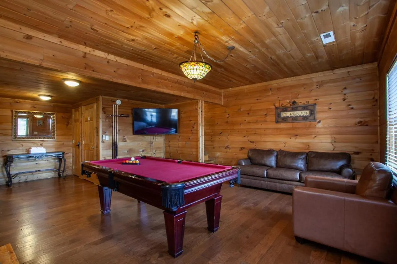 Holiday home Sweet Hideaway Retreat Near Pigeon Forge