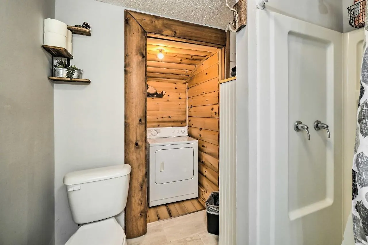 Holiday home With Private Hot Tub And Gas Grill Pigeon Forge