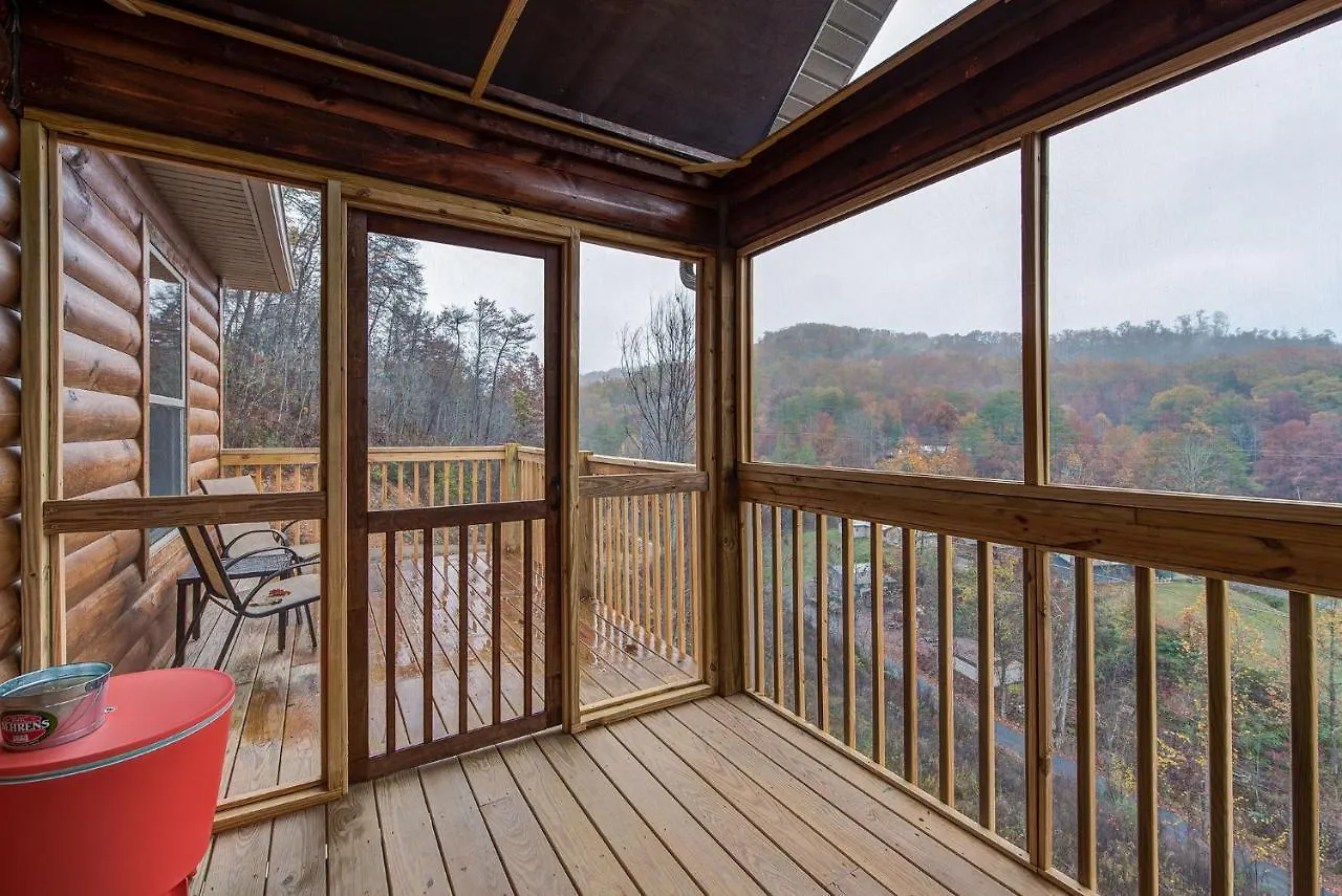 Emilys Hideaway * Pigeon Forge