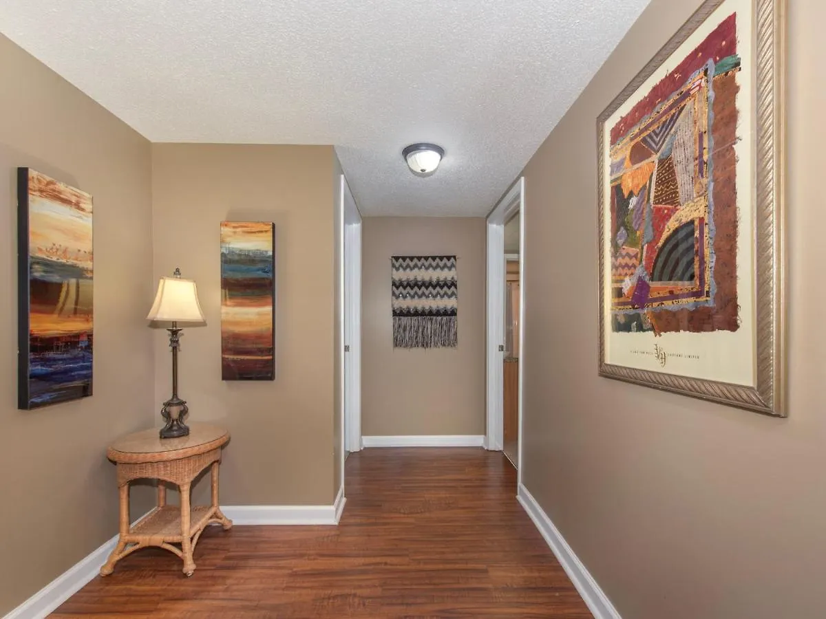 Downtown Retreat Whispering Pines 534 Apartment *