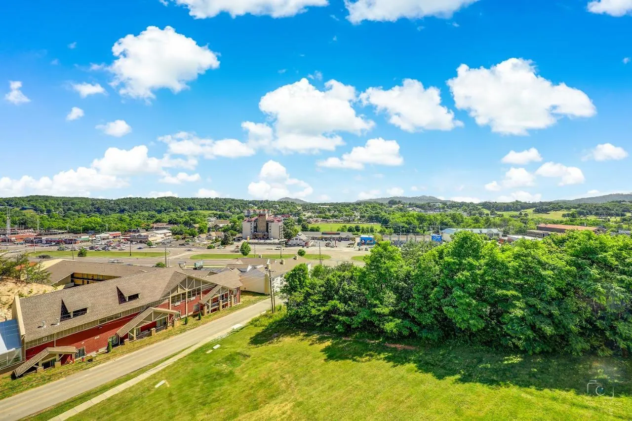Lazy Bear Whispering Pines 111 Apartment *