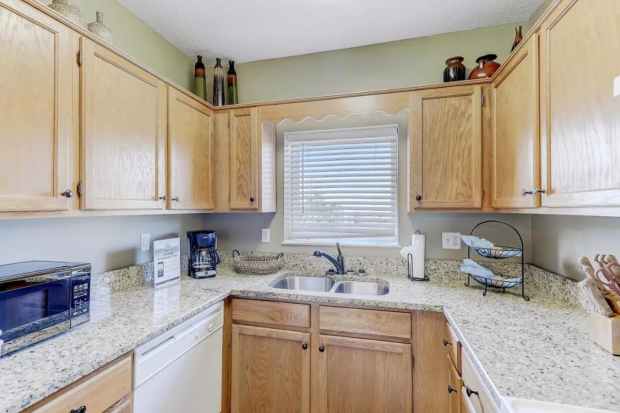 Apartment Splendor At The Pines Whispering Pines 443