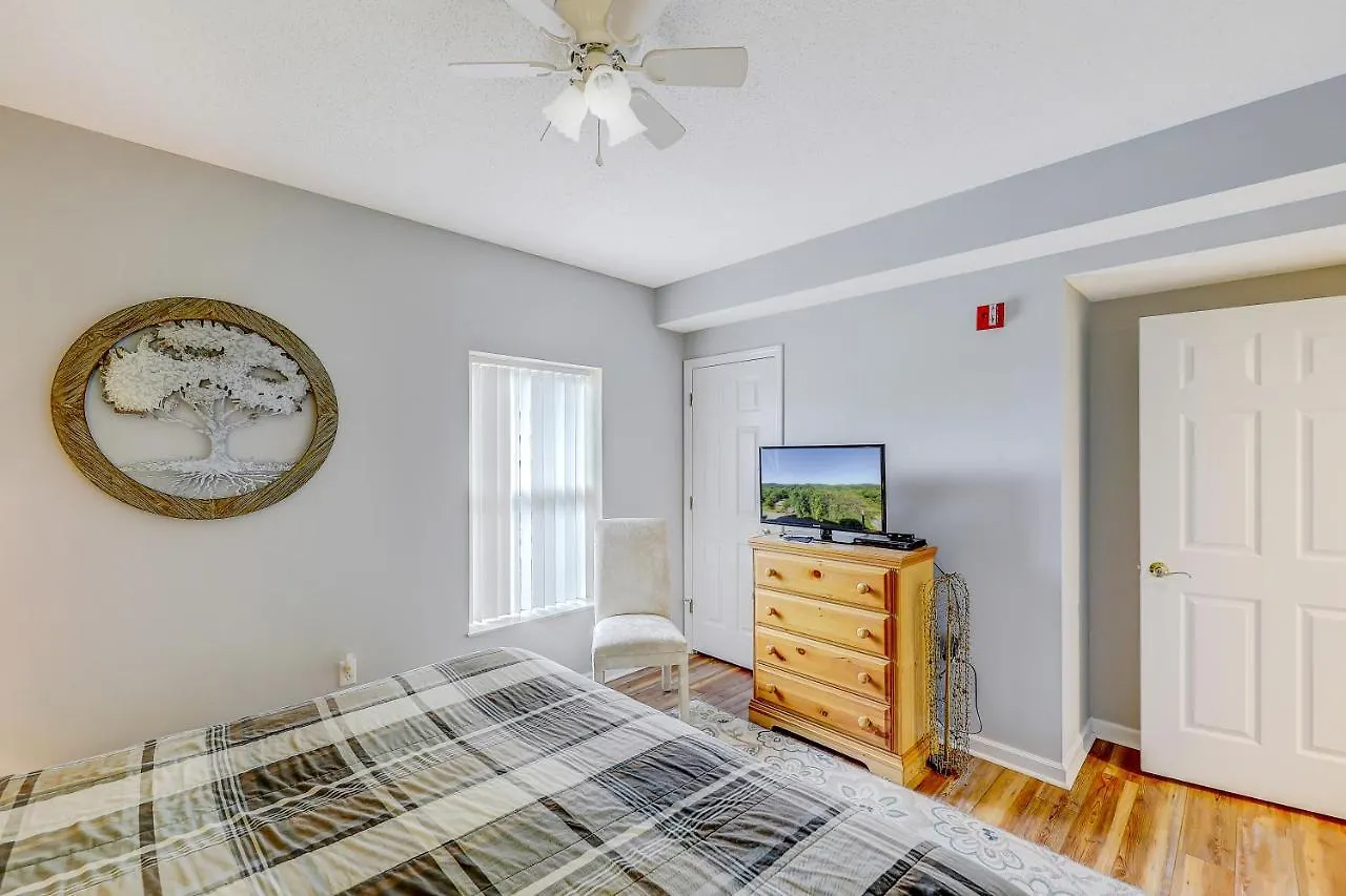 Stay-a-while Whispering Pines 433