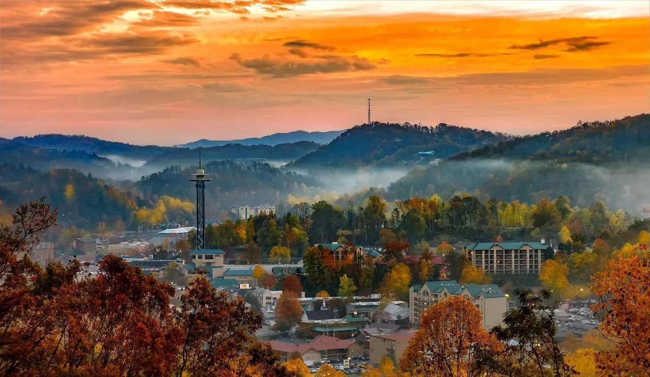 Time For 2! Whispering Pines 251 Pigeon Forge