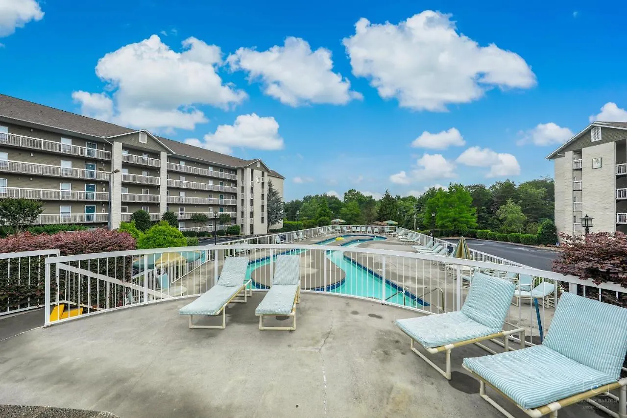 Apartment Time For 2! Whispering Pines 251