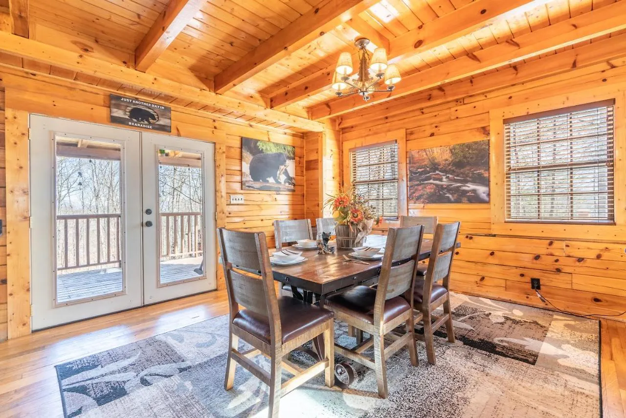Comfort Bearway To Heaven W Private Hot Tub Holiday home Pigeon Forge