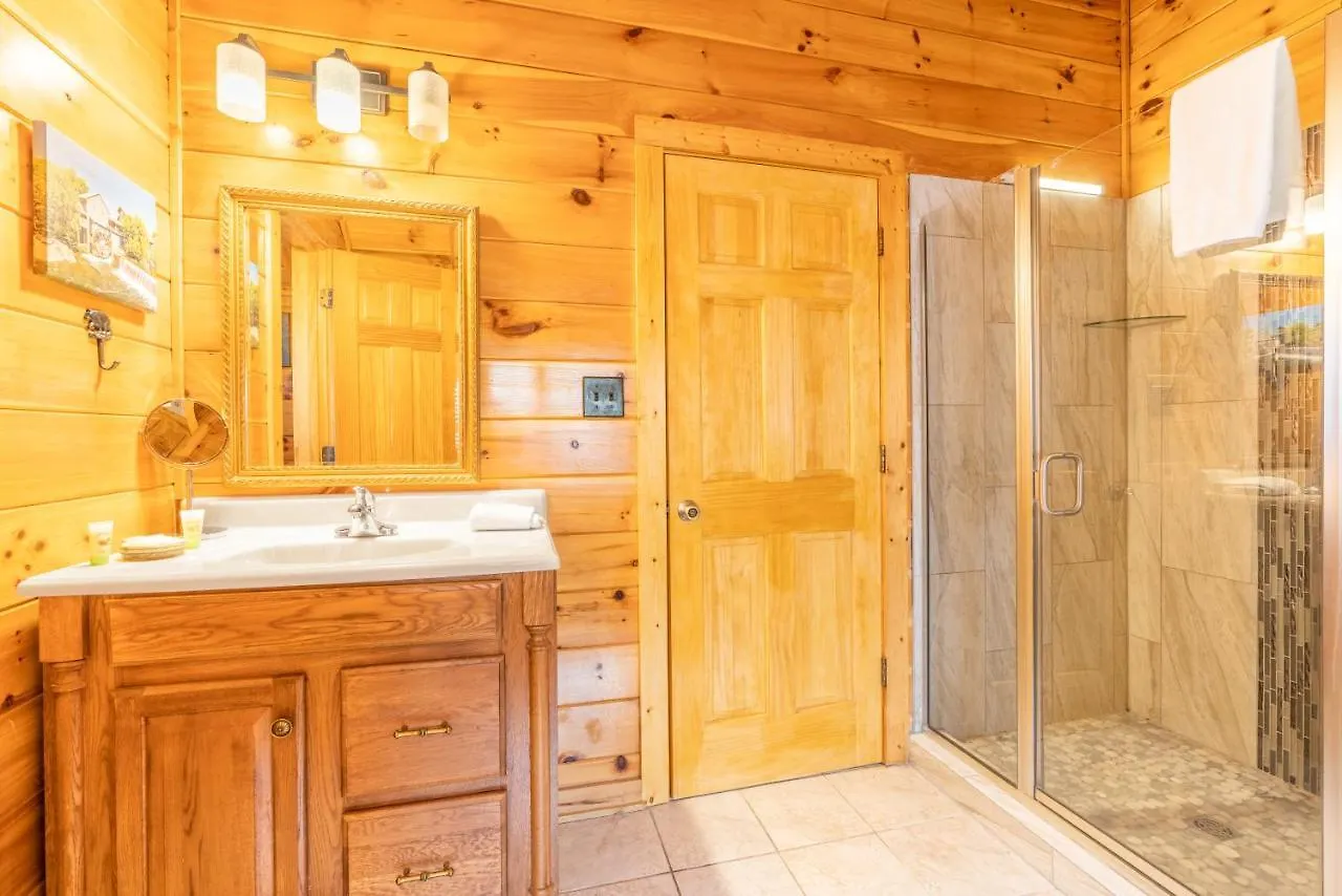 Comfort Bearway To Heaven W Private Hot Tub *