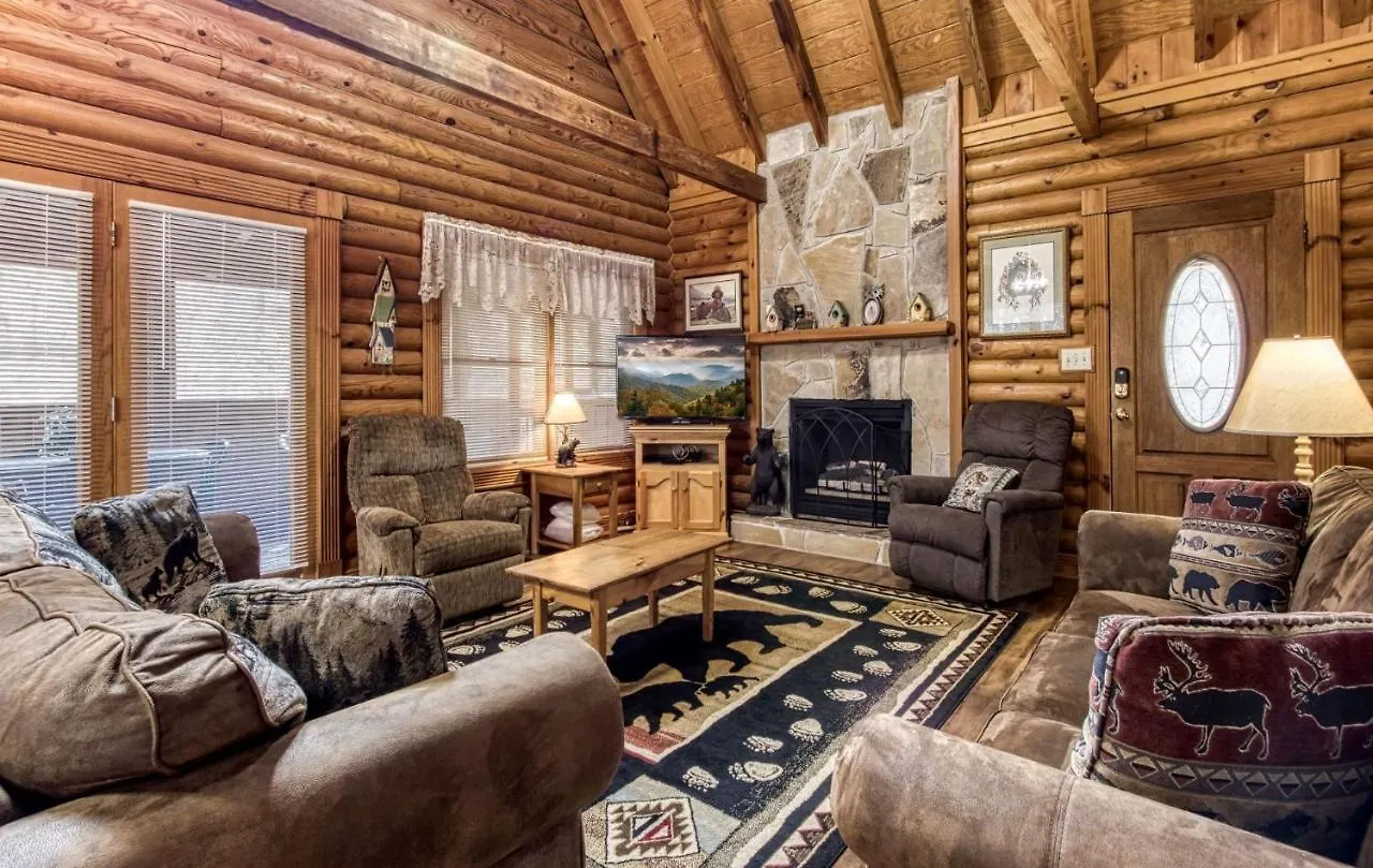 Er92 - Virginia's - Great Location! Close To The Action! Holiday home *