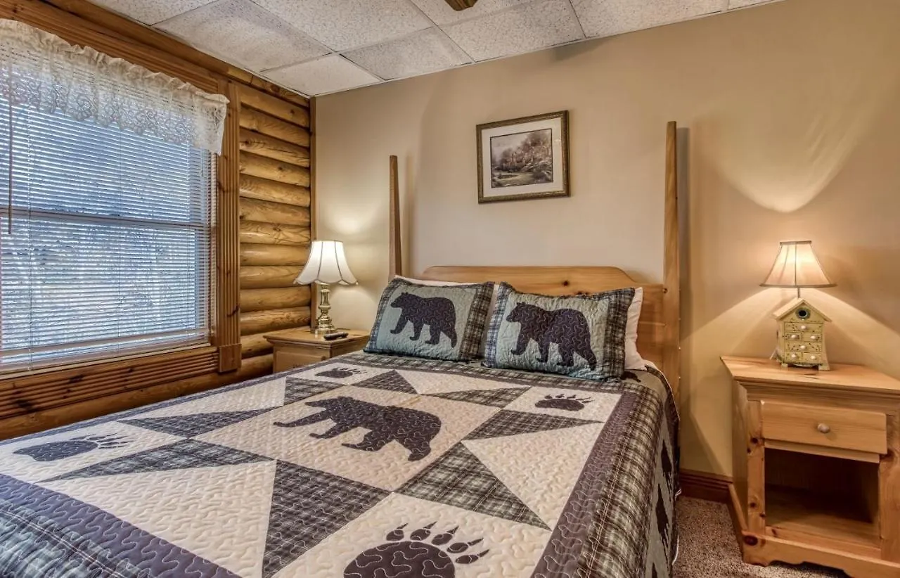 Holiday home Er92 - Virginia's - Great Location! Close To The Action! Pigeon Forge