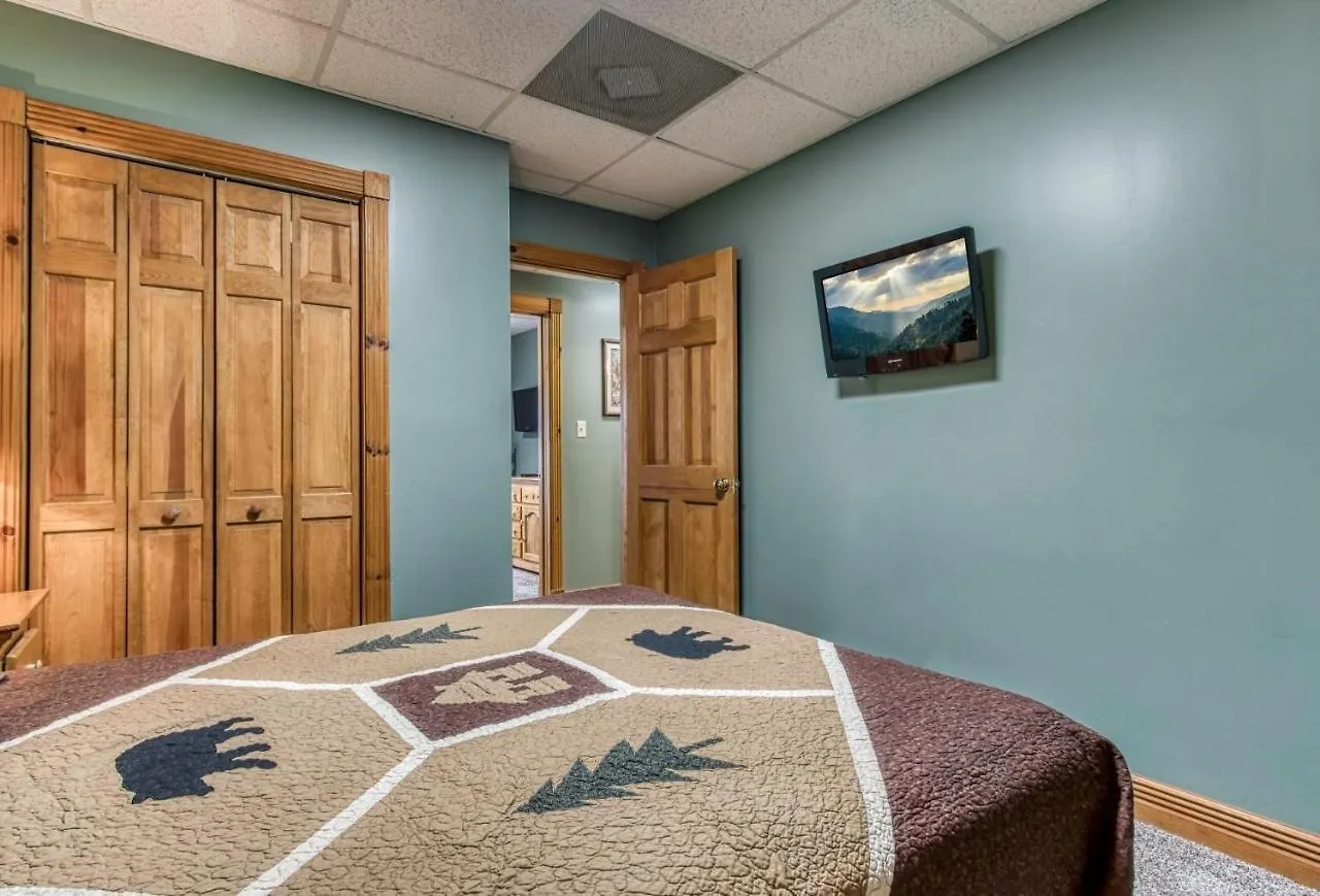 Er92 - Virginia's - Great Location! Close To The Action! * Pigeon Forge
