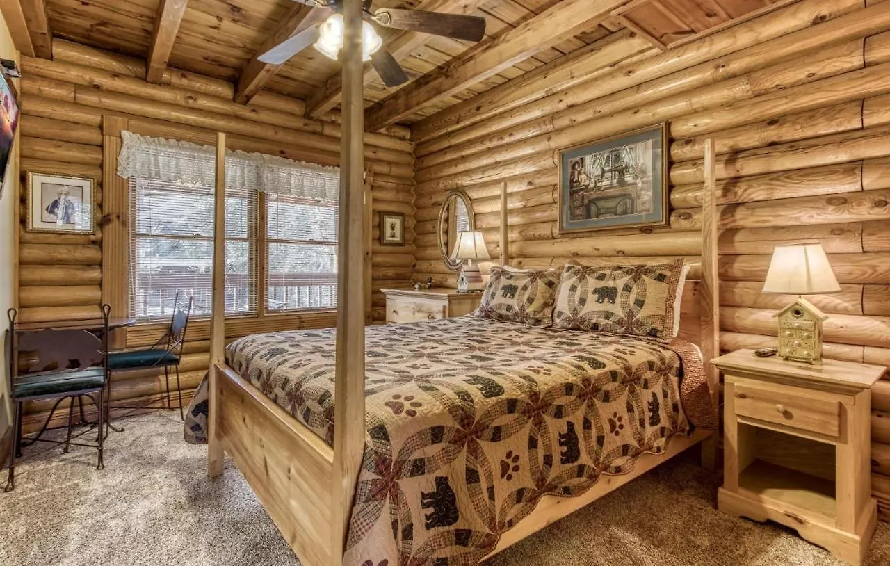 Er92 - Virginia's - Great Location! Close To The Action! * Pigeon Forge