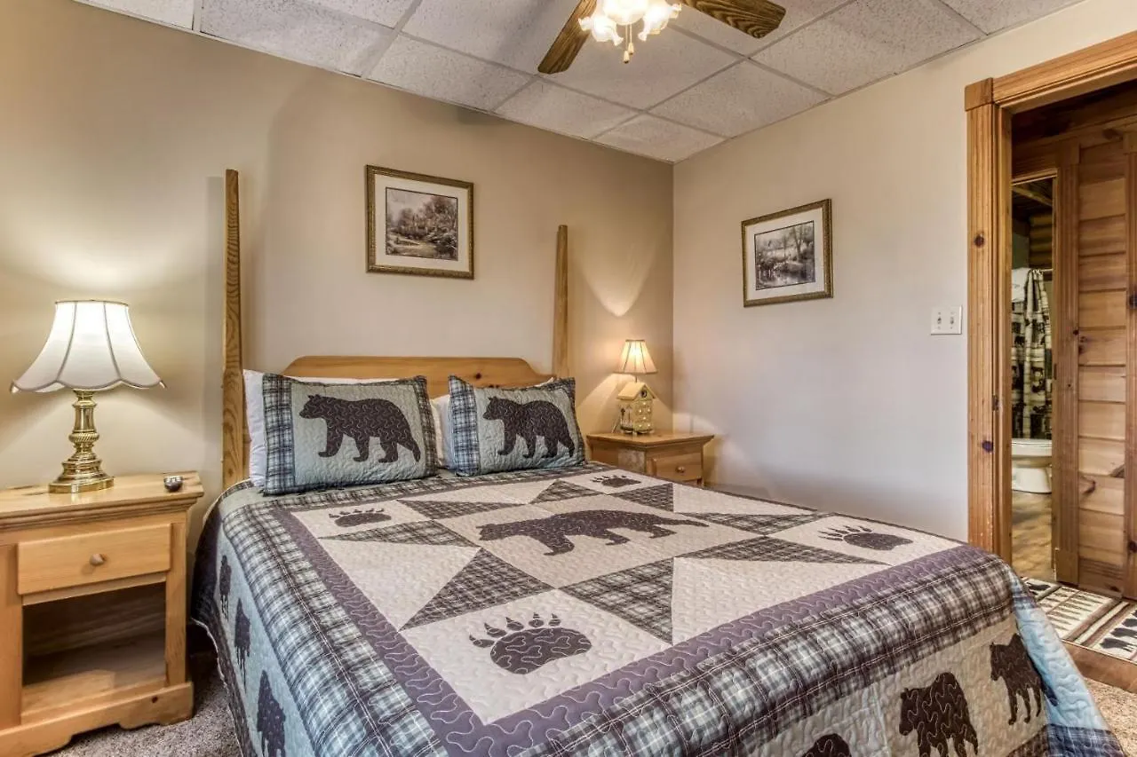 Er92 - Virginia's - Great Location! Close To The Action! * Pigeon Forge