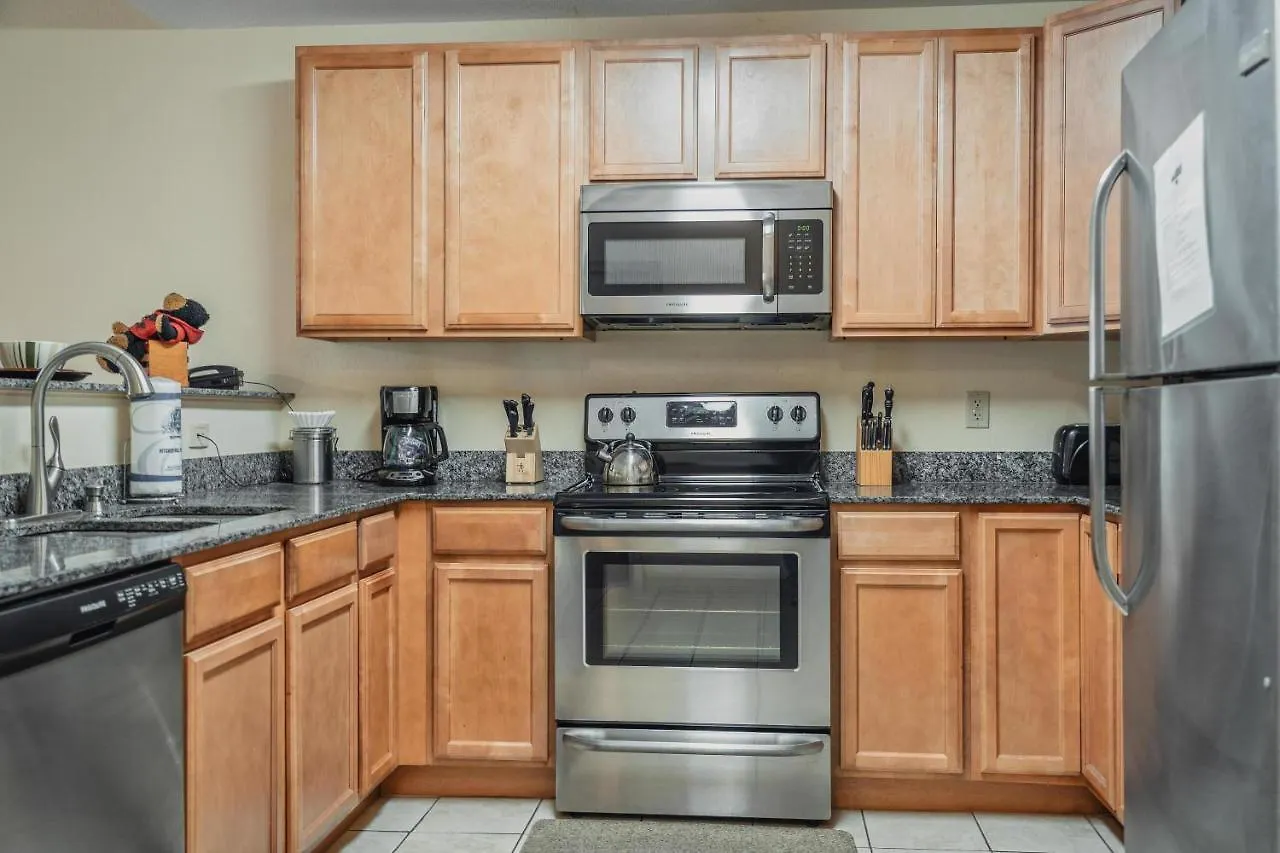 Mvc - Unit 3306 Apartment
