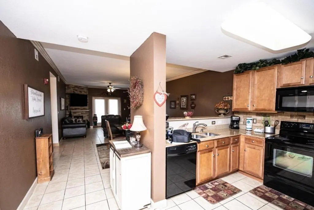 Mvc - Unit 3301 - Making Memories Apartment