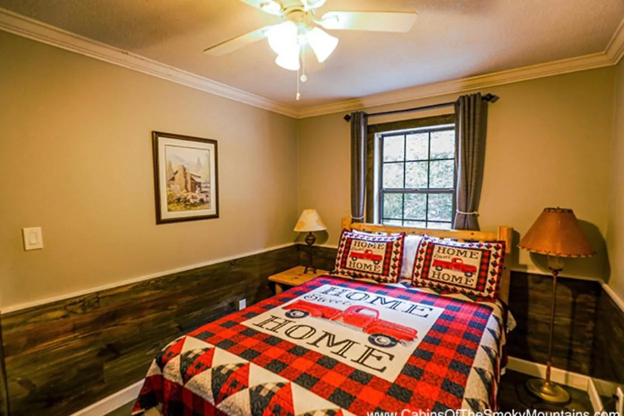 Dollywood Vacation Retreat