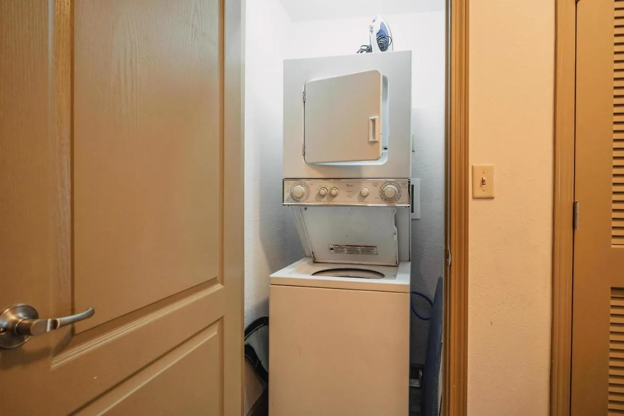 Mvc - Unit 2307 *