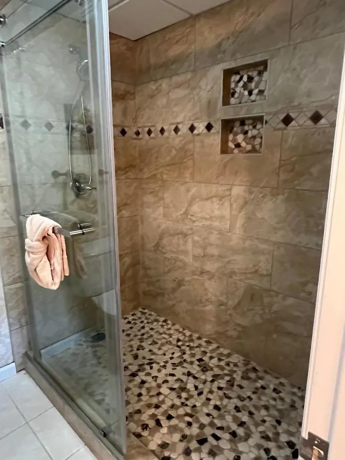 River Place #307 2bd Holiday home