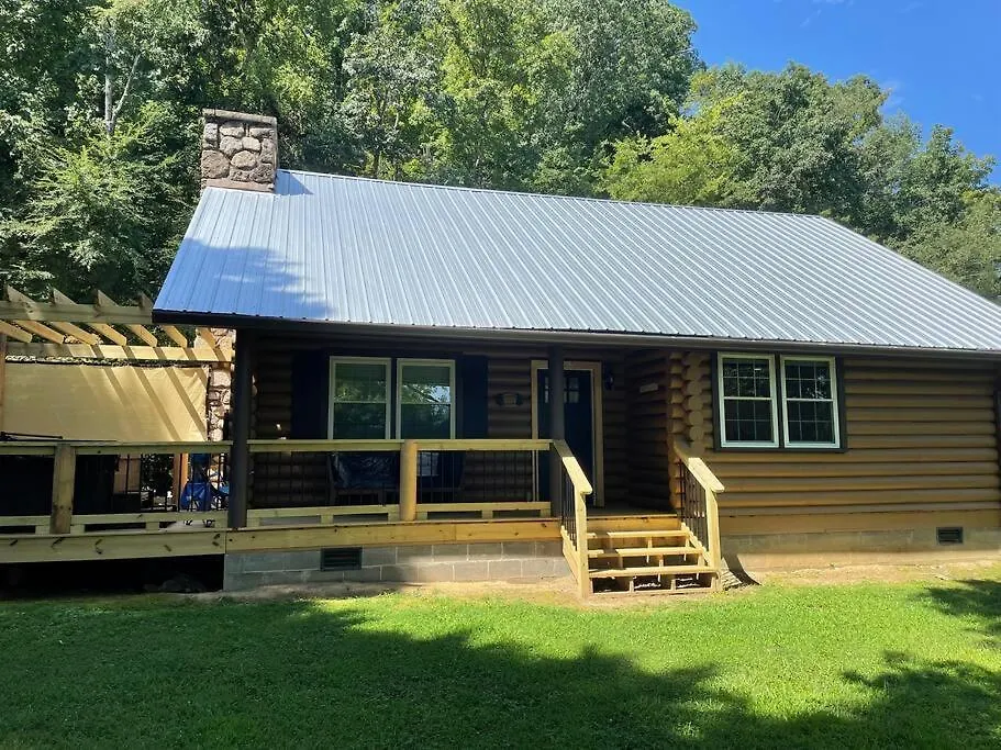Creekside Hideaway - Real Log W/great Location