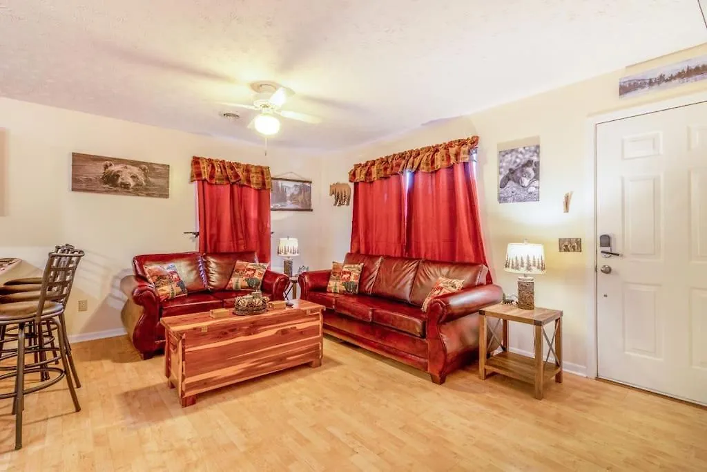 King Bed Pet Friendly Smart Lock Holiday home *