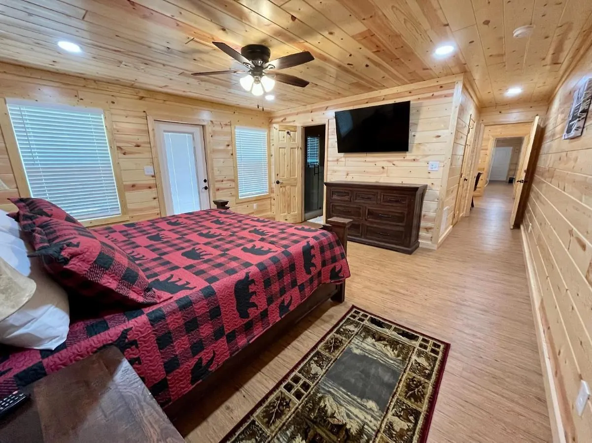 Holiday home The Hitching Post: Spacious 5br/4ba Rancher *