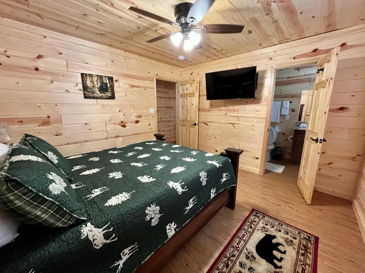 The Hitching Post: Spacious 5br/4ba Rancher Holiday home
