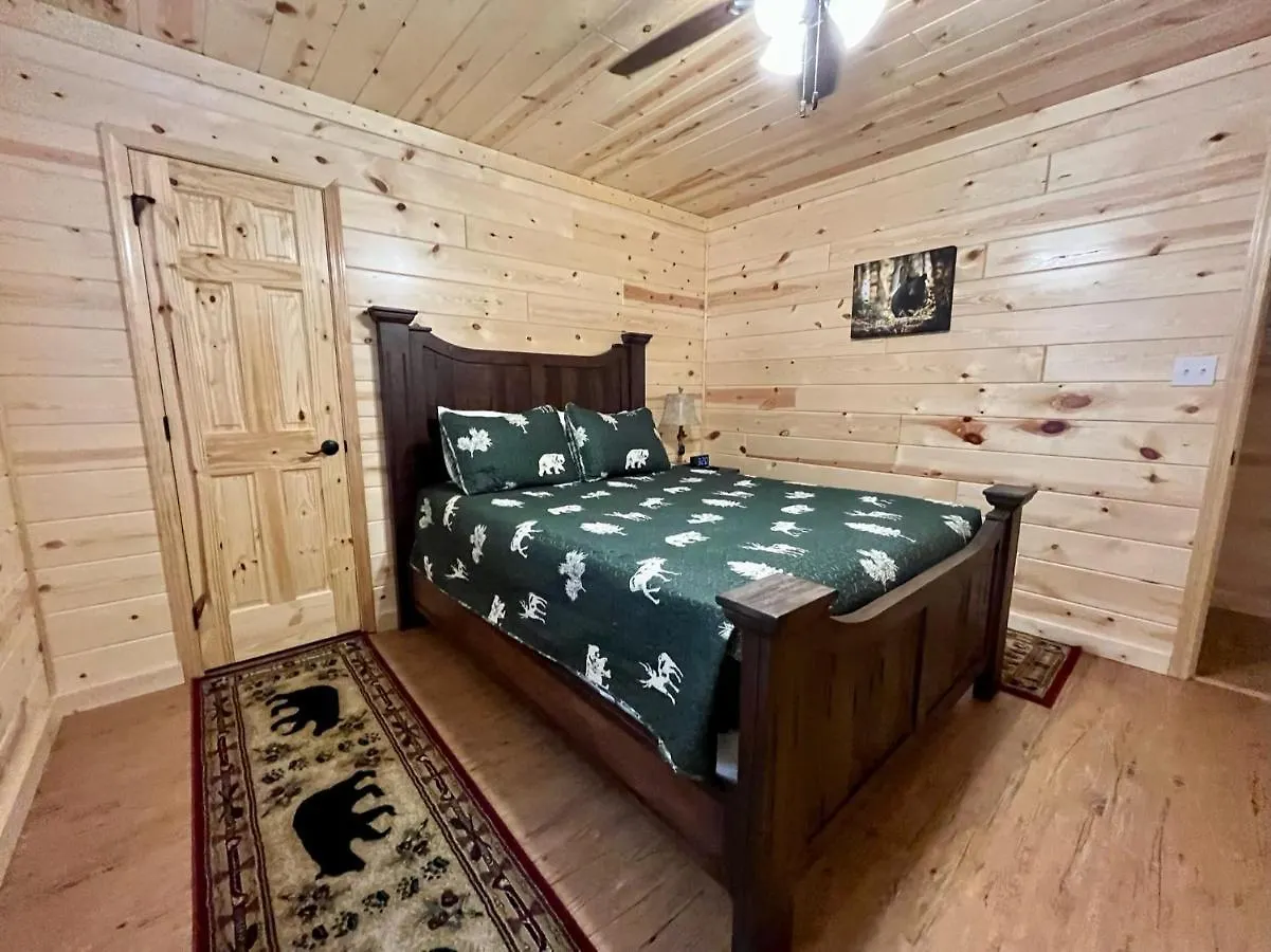 Holiday home The Hitching Post: Spacious 5br/4ba Rancher *