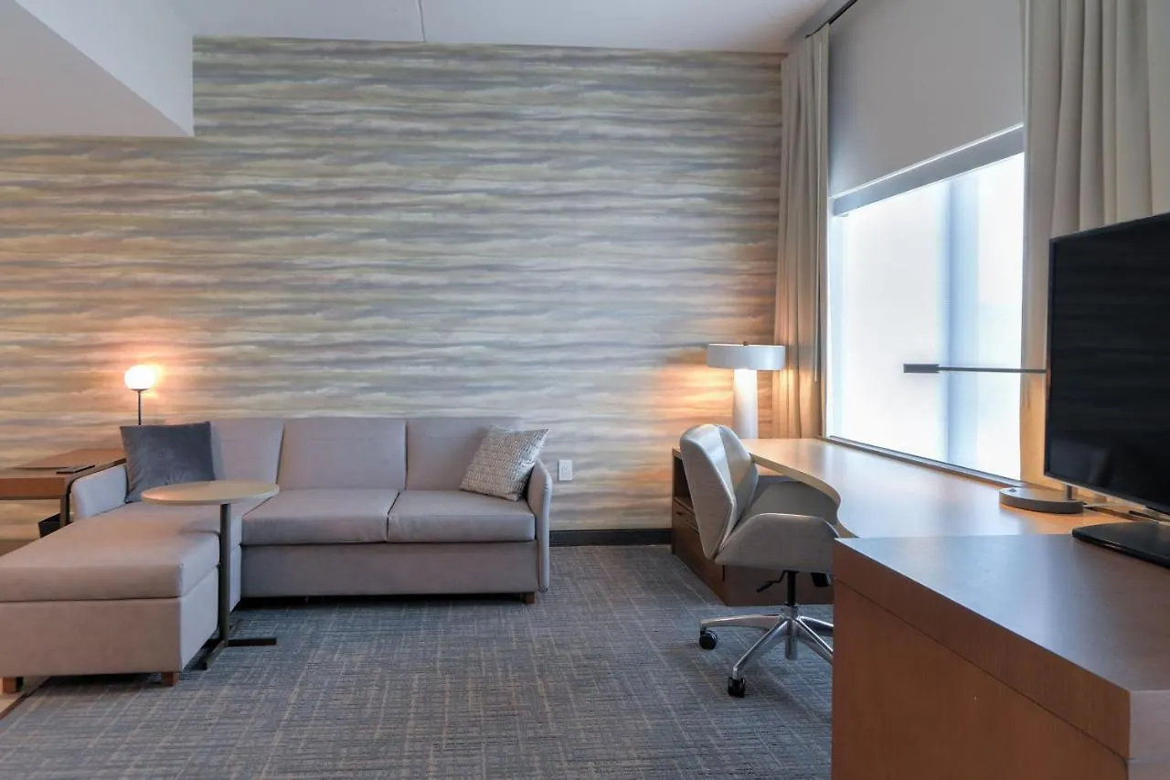 Hotel By Marriott